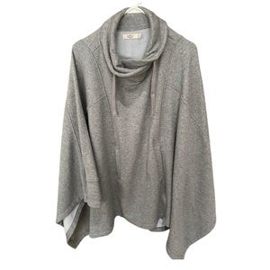 UGG shall sweater, XS/S
